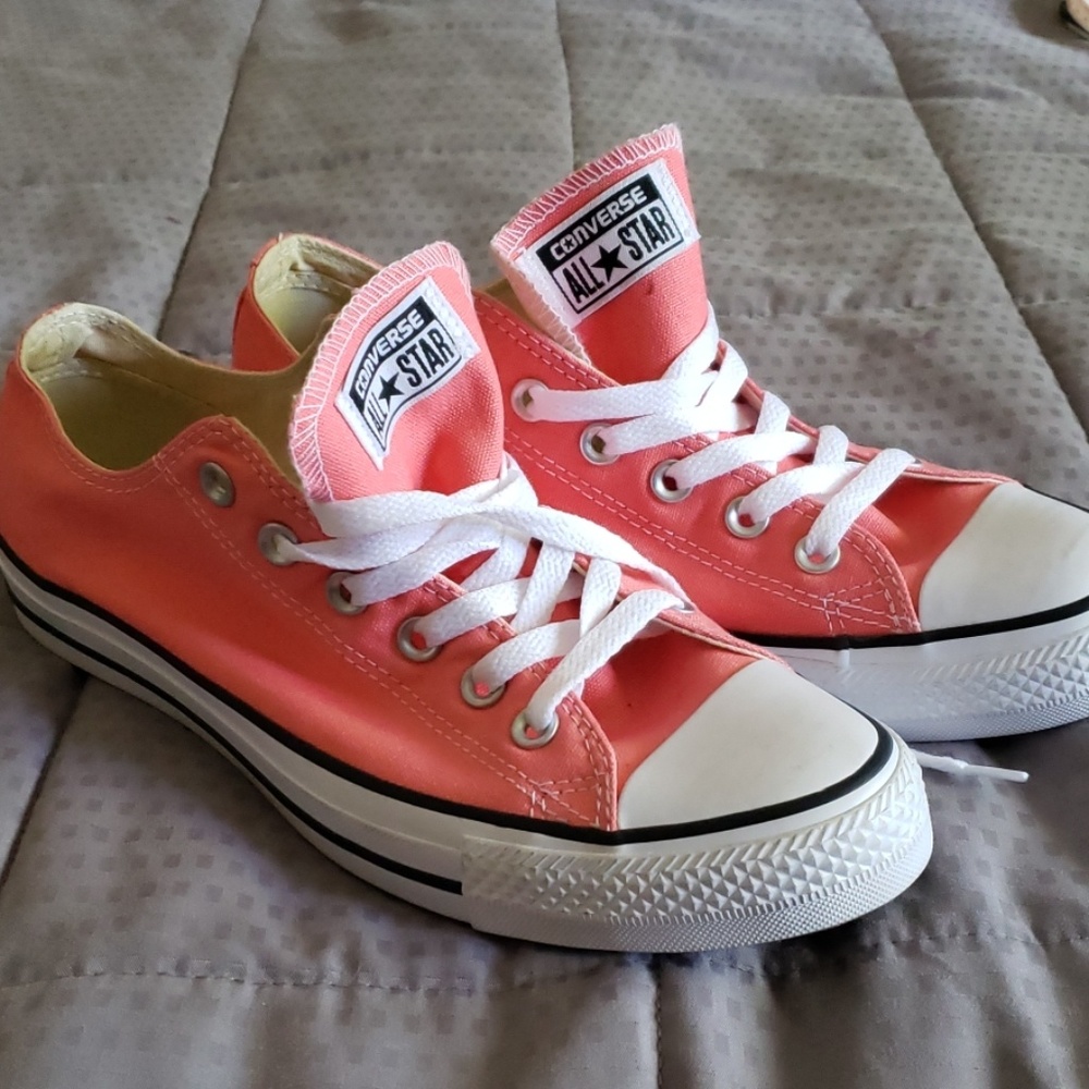 Brand new Converse